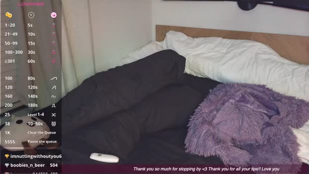 missemmbeex lickpussy Webcam SHOW @ Chaturbate 17-12-2025