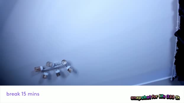 vivian_qwerty oral Webcam SHOW @ Chaturbate 17-12-2025