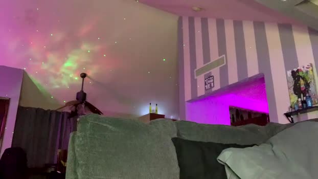 wentbrokeonstrippers striptease Webcam SHOW @ Chaturbate 17-12-2025