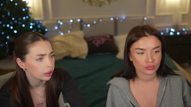bright_diamonds_054 striptease Webcam SHOW @ Chaturbate 17-12-2025
