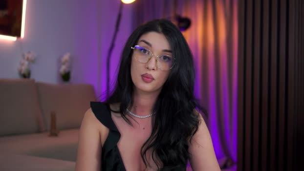 daliaveyron kissing Webcam SHOW @ Chaturbate 17-12-2025
