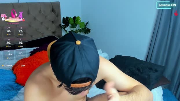 stroong_couple_ fuckher Webcam SHOW @ Chaturbate 18-12-2025