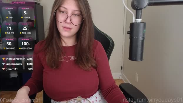 alexa_dream suckshow Webcam SHOW @ Chaturbate 19-12-2025