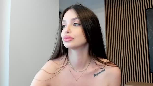 devyale spank Webcam SHOW @ Chaturbate 19-12-2025