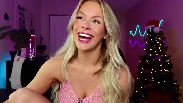 oliviaowens Show Webcam SHOW @ Chaturbate 21-12-2025