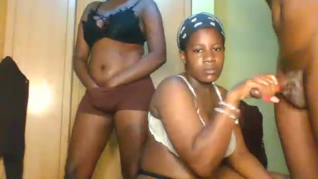 freakyg292511 squirt Webcam SHOW @ Chaturbate 22-12-2025
