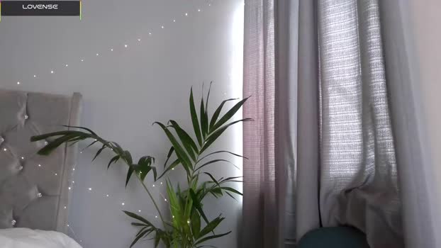 minikunis sexyfeet Webcam SHOW @ Chaturbate 21-12-2025