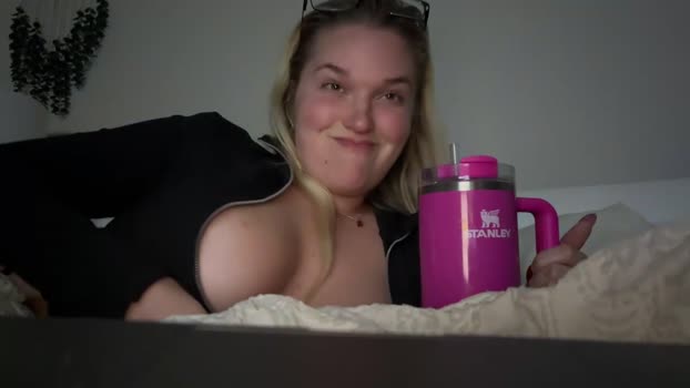 piperr007 suckcock Webcam SHOW @ Chaturbate 23-12-2025