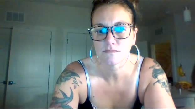 sweetcuban305 natural Webcam SHOW @ Chaturbate 23-12-2025