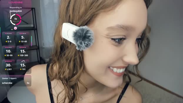 alicemelison striptease Webcam SHOW @ Chaturbate 24-12-2025