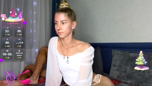 lisi4ka_basik33 lovense Webcam SHOW @ Chaturbate 24-12-2025