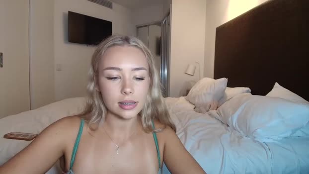 itschanelxx Topless Webcam SHOW @ Chaturbate 27-12-2025