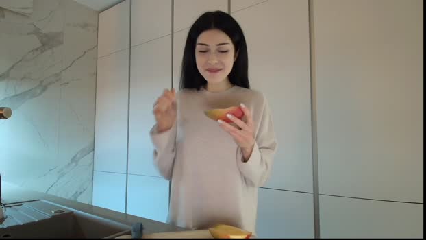 milla_bella Webcam Webcam SHOW @ Chaturbate 26-12-2025
