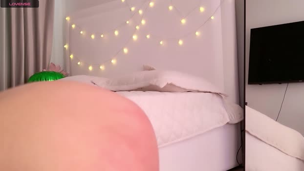 tinyangelxx fuckhard Webcam SHOW @ Chaturbate 27-12-2025