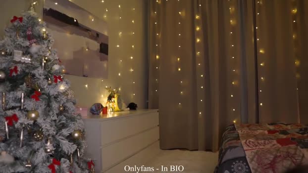 falinecrosthwaite kissing Webcam SHOW @ Chaturbate 29-12-2025