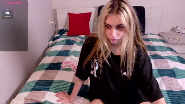 lesya1kenknk spanking Webcam SHOW @ Chaturbate 28-12-2025
