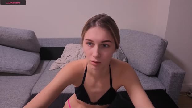olivialukas lush Webcam SHOW @ Chaturbate 28-12-2025