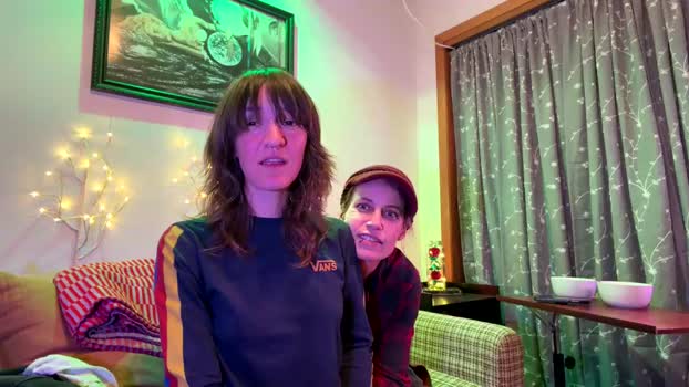 purrin_pussies Naked Webcam SHOW @ Chaturbate 31-12-2025