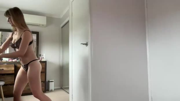 kittengirlxo fuckass Webcam SHOW @ Chaturbate 02-01-2026