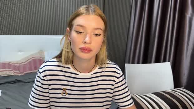pussymoneywet lovense Webcam SHOW @ Chaturbate 02-01-2026