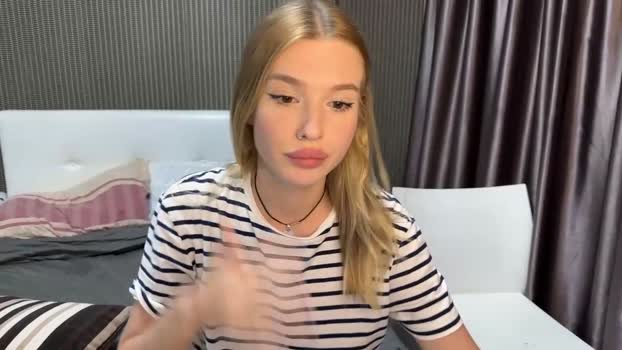 pussymoneywet Topless Webcam SHOW @ Chaturbate 02-01-2026
