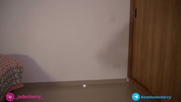 bombom_cherry sexy Webcam SHOW @ Chaturbate 04-01-2026