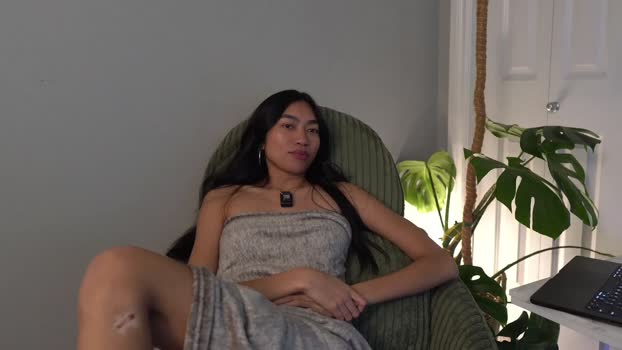 littlemiss_kira naked Webcam SHOW @ Chaturbate 04-01-2026