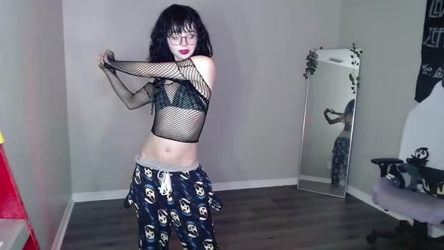 hexivu natural Webcam SHOW @ Chaturbate 05-01-2026