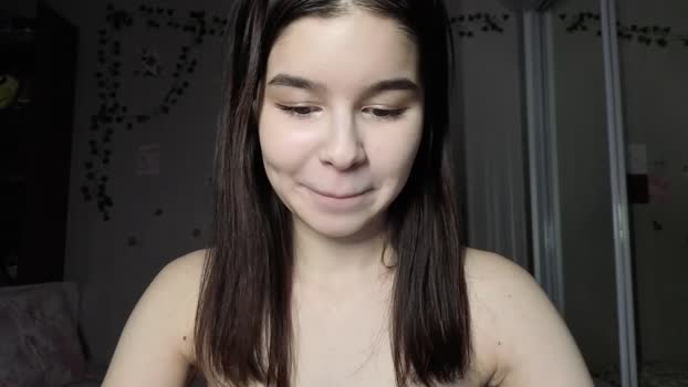 sladkoezka play Webcam SHOW @ Chaturbate 04-01-2026