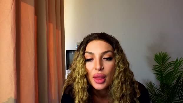 raven_inkk Topless Webcam SHOW @ Chaturbate 05-01-2026