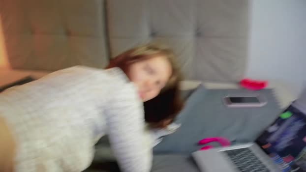 delannaspritz spanking Webcam SHOW @ Chaturbate 06-01-2026