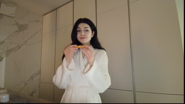 milla_bella legs Webcam SHOW @ Chaturbate 08-01-2026
