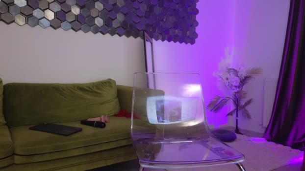ashley_is_heree natural Webcam SHOW @ Chaturbate 09-01-2026