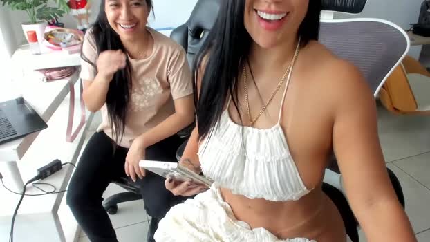 emillybrowm big Webcam SHOW @ Chaturbate 08-01-2026