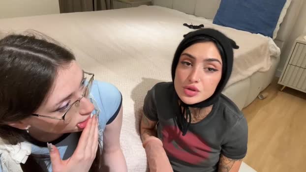 kellyberry__ playtime Webcam SHOW @ Chaturbate 08-01-2026