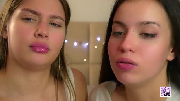 vivid_girls love Webcam SHOW @ Chaturbate 10-01-2026
