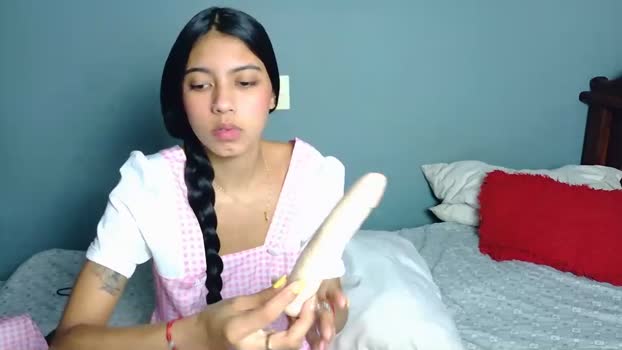 petitestrawberry18 kissing Webcam SHOW @ Chaturbate 12-01-2026