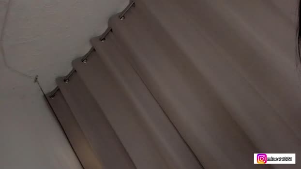 _e_m_m_a_1 Topless Webcam SHOW @ Chaturbate 14-01-2026