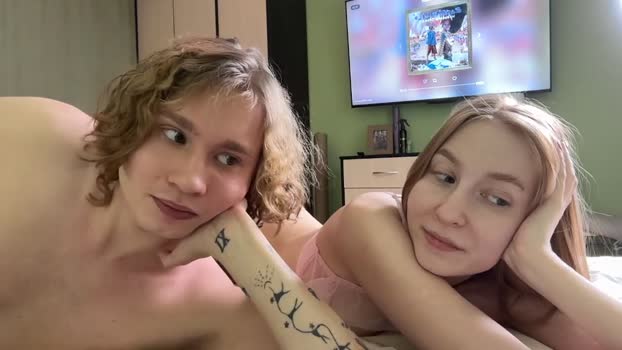 lessyxjhony striptease Webcam SHOW @ Chaturbate 14-01-2026