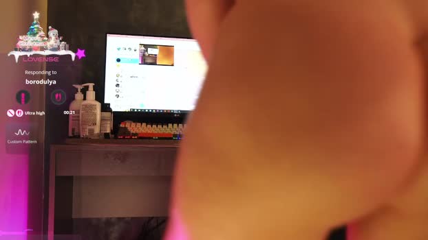 moonelly boobs Webcam SHOW @ Chaturbate 14-01-2026