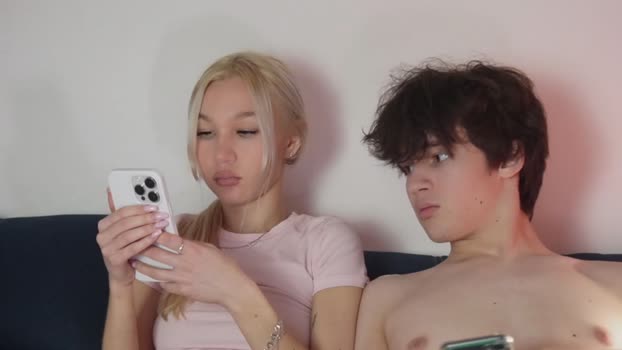 wladilia lickpussy Webcam SHOW @ Chaturbate 14-01-2026
