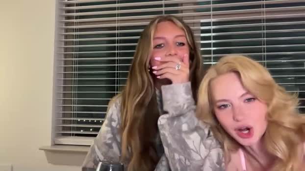 vixenvictoriaa fuckpussy Webcam SHOW @ Chaturbate 16-01-2026