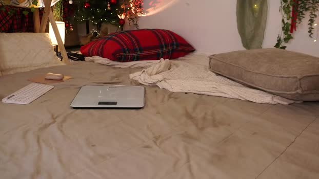 scarletshadow lickpussy Webcam SHOW @ Chaturbate 18-01-2026