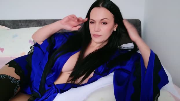 little_red_diamond toys Webcam SHOW @ Chaturbate 21-01-2026