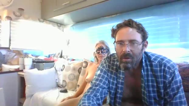 charleyandsmokie fuckher Webcam SHOW @ Chaturbate 25-01-2026