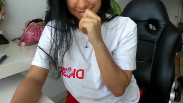 emillybrowm squirt Webcam SHOW @ Chaturbate 26-01-2026