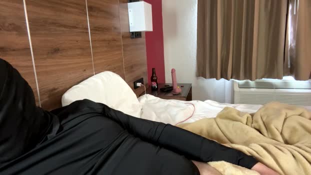 deepthroatqueen33 big Webcam SHOW @ Chaturbate 28-01-2026