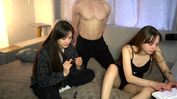 gerridae fuckme Webcam SHOW @ Chaturbate 28-01-2026