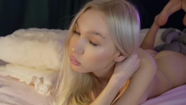 wladilia analtoy Webcam SHOW @ Chaturbate 28-01-2026