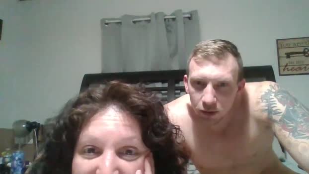 dozenutz914 big Webcam SHOW @ Chaturbate 31-01-2026
